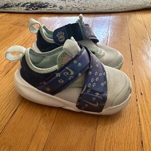 Nike Flex Advance SE kids